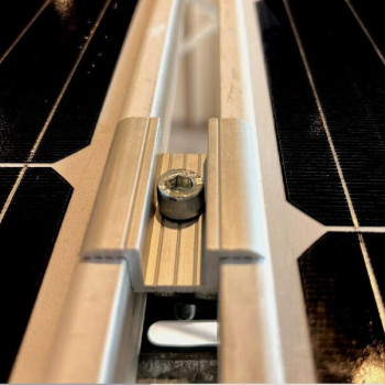 PANEL SET ALÜMİNYUM; ORTA TUTUCU, CİVATA 35MM,  BAKLAVA SOMUN M8