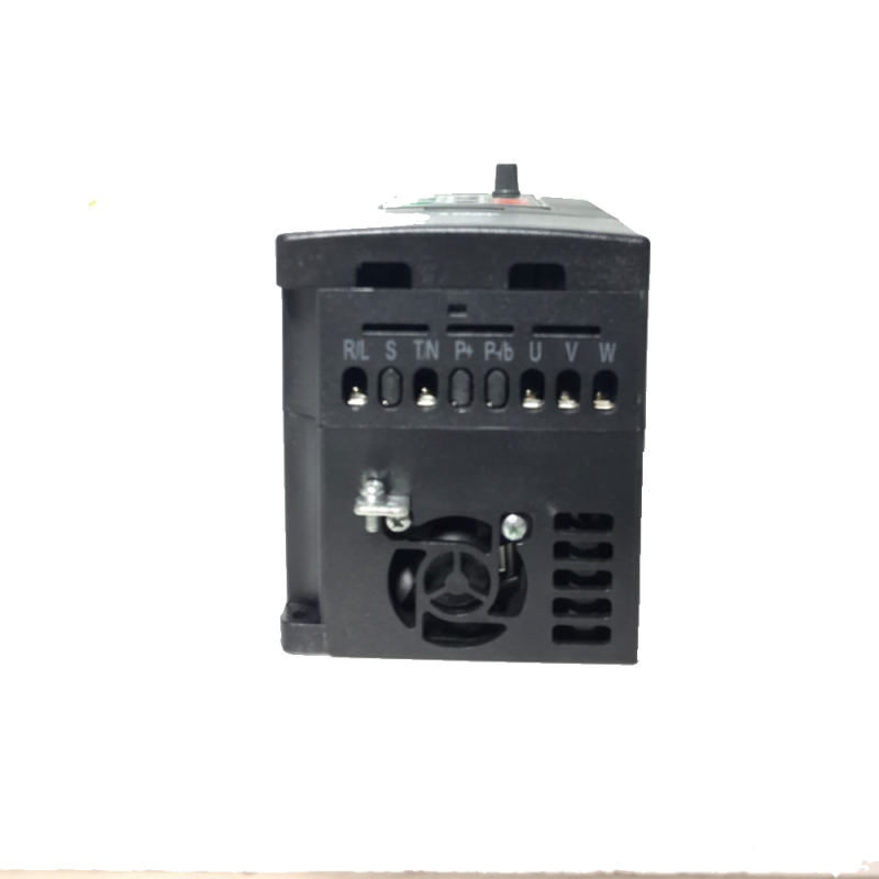 Hegel 2.2KW 3HP Monofaze MPPT Dalgıç Pompa Sürücüsü 220V Solar Pompa İnverteri