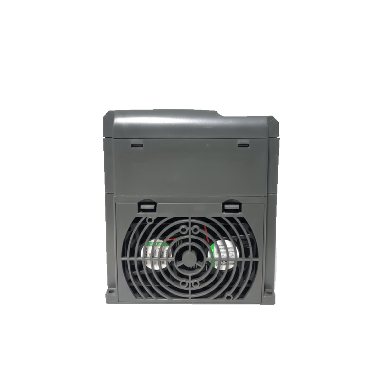  Hegel 11KW 14HP Trifaze MPPT Dalgıç Pompa Sürücüsü 380V Solar Pompa İnverteri