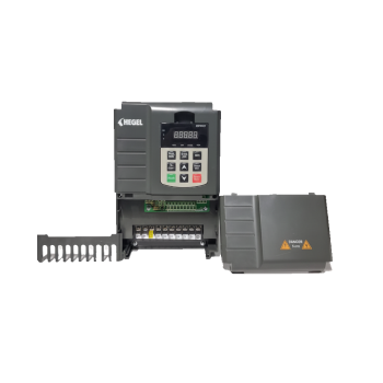  Hegel 11KW 14HP Trifaze MPPT Dalgıç Pompa Sürücüsü 380V Solar Pompa İnverteri