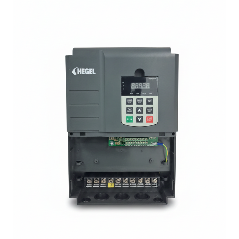  Hegel 15KW 20HP Trifaze MPPT Dalgıç Pompa Sürücüsü 380V Solar Pompa İnverteri