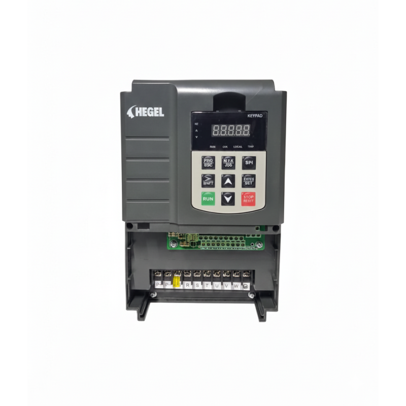 Hegel 5.5KW 7.5HP Trifaze MPPT Dalgıç Pompa Sürücüsü 380V Solar Pompa İnverteri